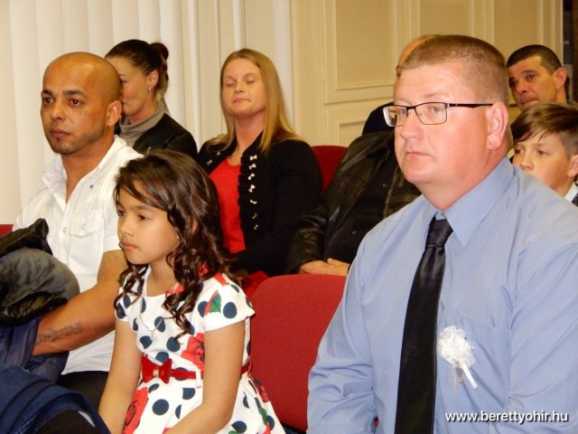 Szertartás a kórházban 23